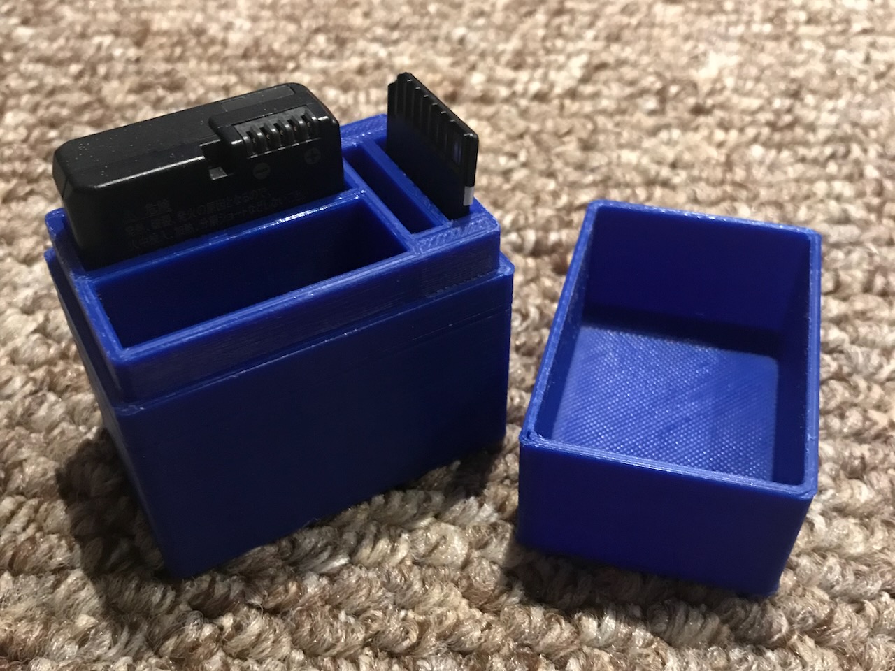 Box to hold 2 Camera Batteries and 2 SD Cards