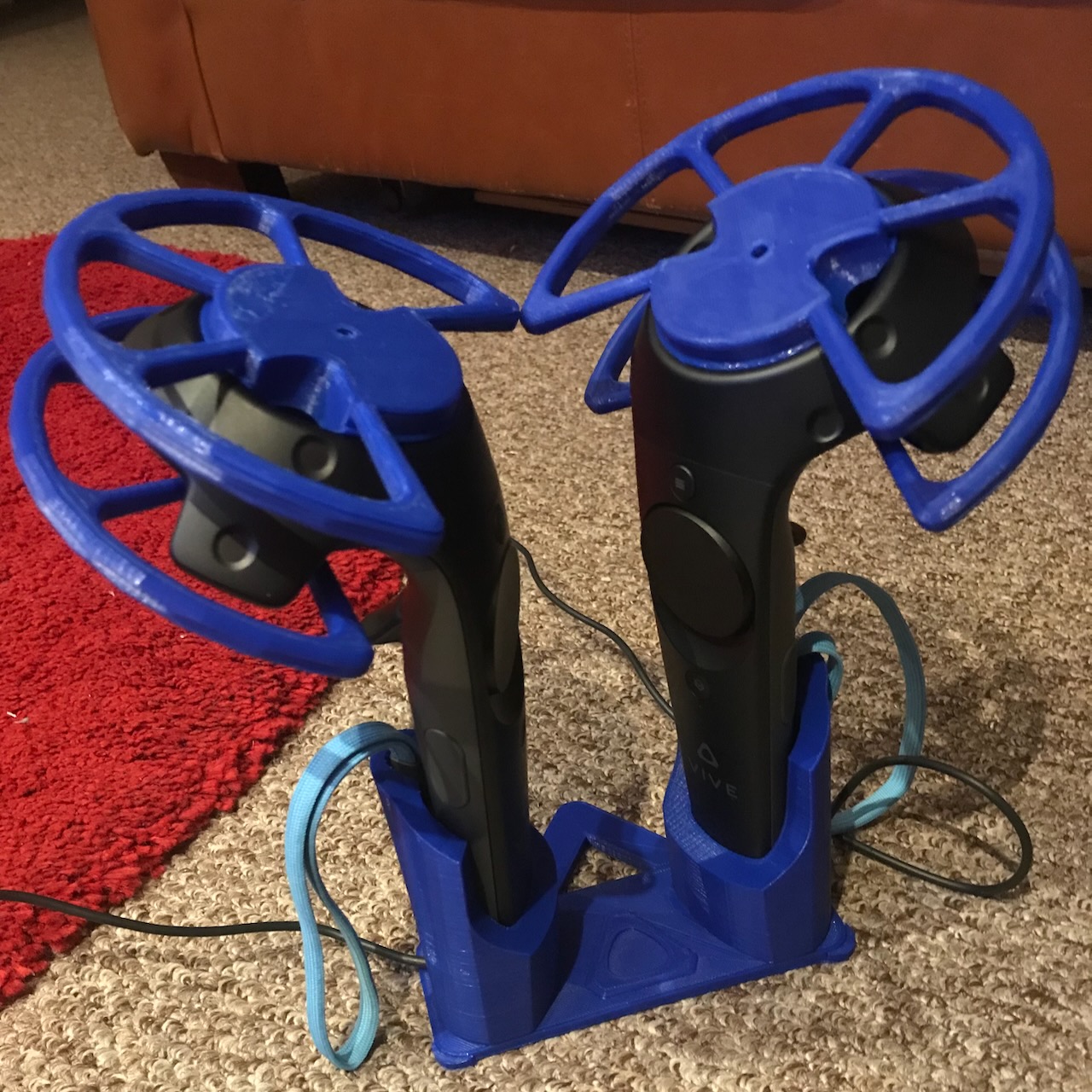 Stand to hold the controllers for my VR Setup