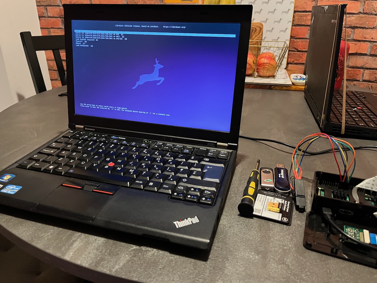 Libreboot running on the laptop